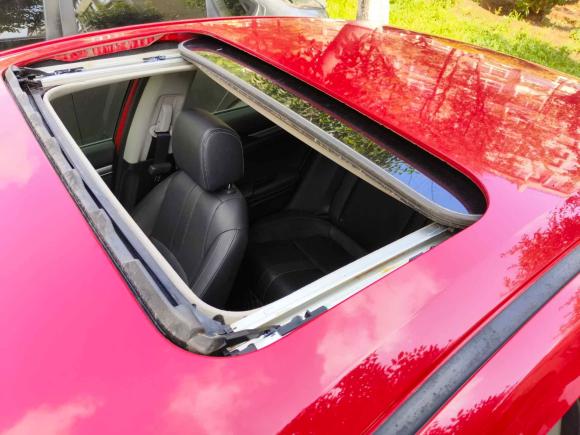 [济南·鄂E] 二手本田思域2016款 220TURBO CVT尊贵版