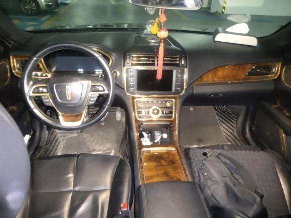 [武汉·鄂A] 二手林肯林肯大陆2017款 2.0T 两驱尊享版