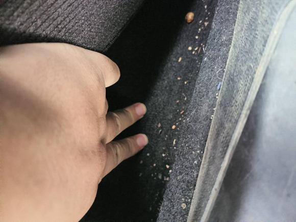 [苏州·苏E] 二手标致标致50082017款 380THP 7座精英版