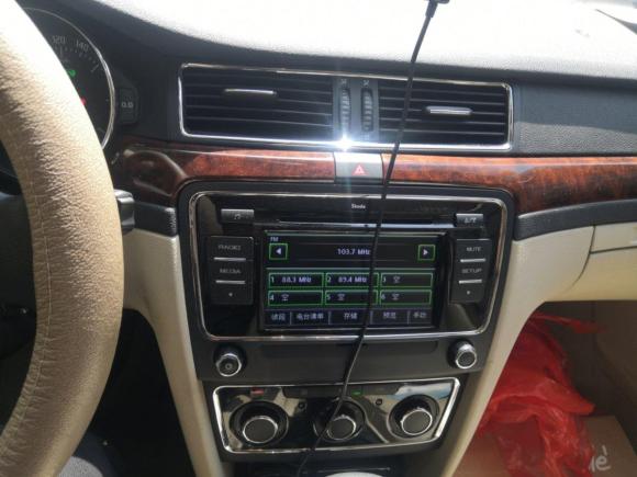 [上海·皖H] 二手斯柯达昊锐2009款 1.8TSI 自动优雅版