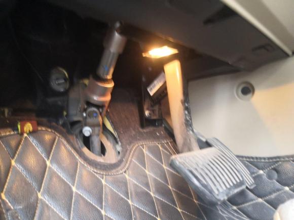 [青岛·鲁B] 二手路虎发现神行2016款 2.0T HSE