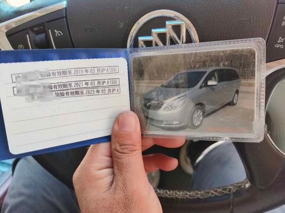 [上海·沪A] 二手别克别克GL82014款 3.0L GT豪华商务豪雅版