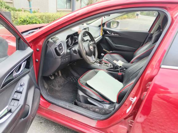 [上海·苏J] 二手马自达马自达3 昂克赛拉2016款 三厢 1.5L 手动豪华型