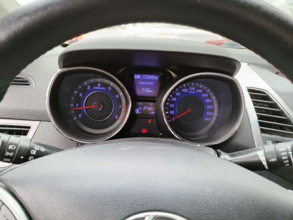 [南昌·赣M] 二手现代朗动2012款 1.6L 自动尊贵型