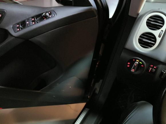 [上海·沪C] 二手大众途观2015款 1.8TSI 自动两驱舒适版