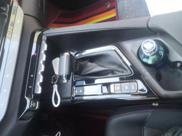 [上海·黑A] 二手宝骏宝骏Valli2021款 1.5T 大理天空 CVT尊享型