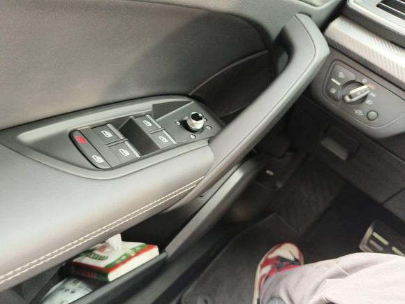 [上海·沪E] 二手奥迪奥迪Q5L2020款 45 TFSI 尊享时尚型