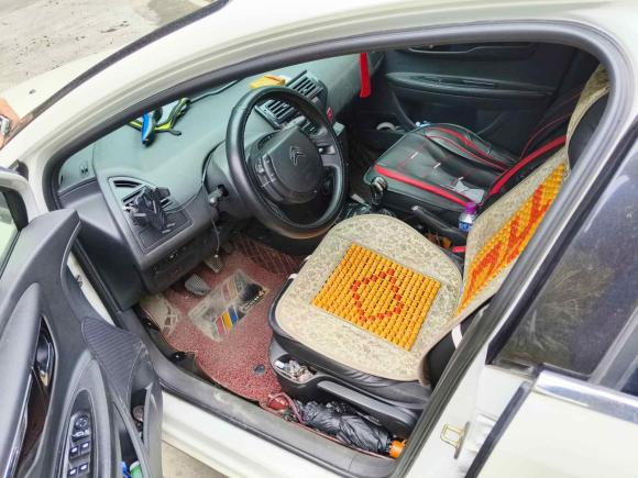 [成都·川A] 二手雪铁龙世嘉2016款 经典 三厢 1.6L 手动CNG