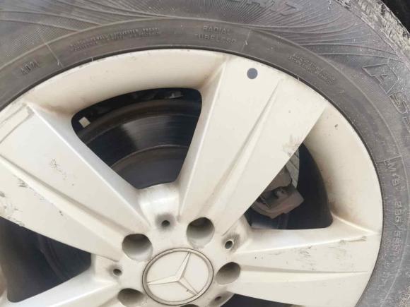 [上海·沪L] 二手奔驰唯雅诺2011款 2.5L 领航版