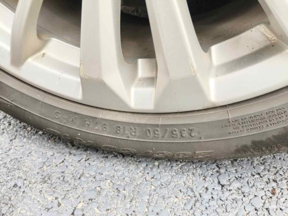 [上海·沪A] 二手凯迪拉克凯迪拉克CT62017款 28T 豪华型