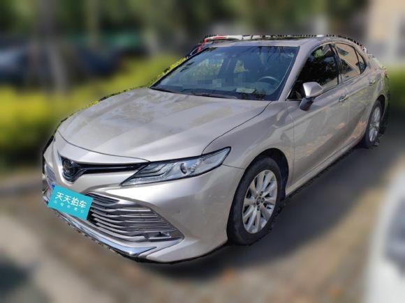 丰田凯美瑞2019款 2.0G 豪华版 国V「上海二手车」「天天拍车」