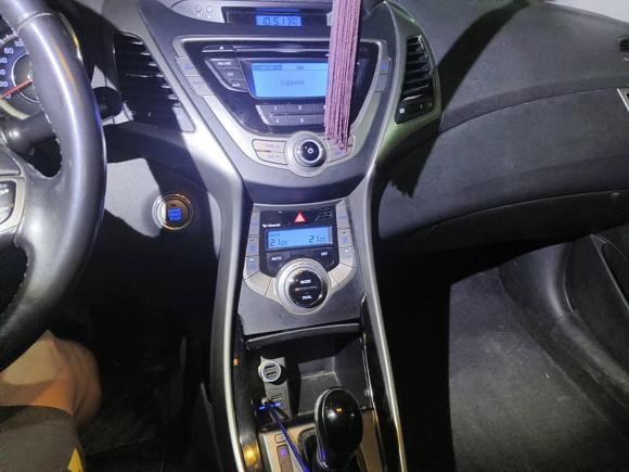 [武汉·鄂A] 二手现代朗动2012款 1.6L 自动尊贵型