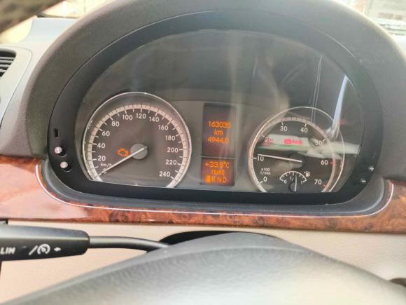 [佛山·粤X] 二手奔驰唯雅诺2010款 2.5L 尊贵版