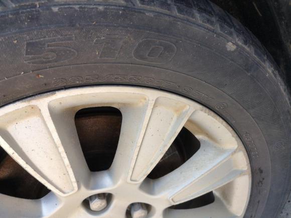 [上海·沪C] 二手别克君越2011款 2.4L SIDI雅致版