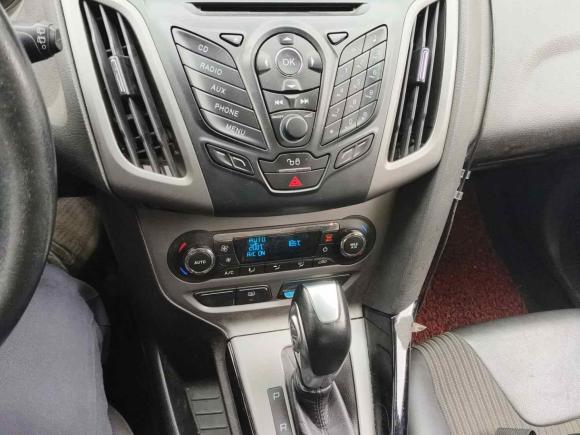 [金华·浙G] 二手福特福克斯2012款 两厢 1.6L 自动风尚型