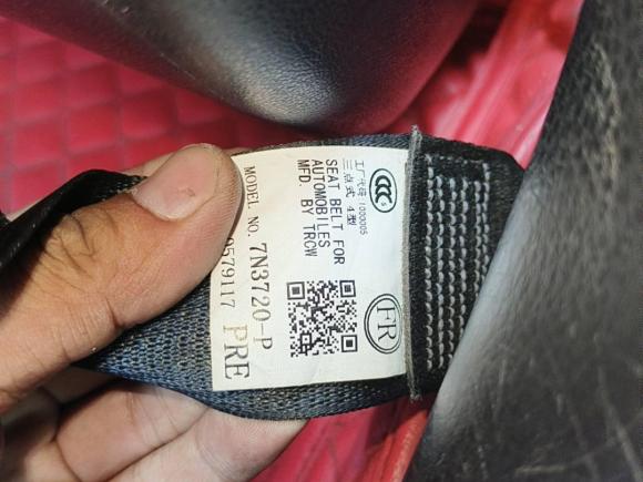 [佛山·粤X] 二手丰田卡罗拉2017款 改款双擎 1.8L E-CVT领先版