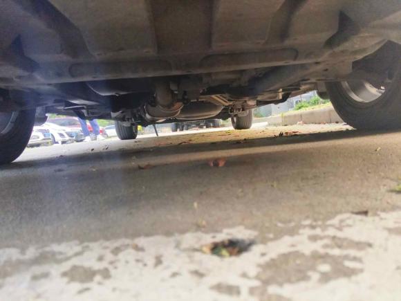 [无锡·苏B] 二手别克别克GL82013款 2.4L LT豪华商务行政版