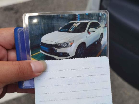 [深圳·粤S] 二手三菱劲炫ASX2018款 2.0L CVT两驱尊享版