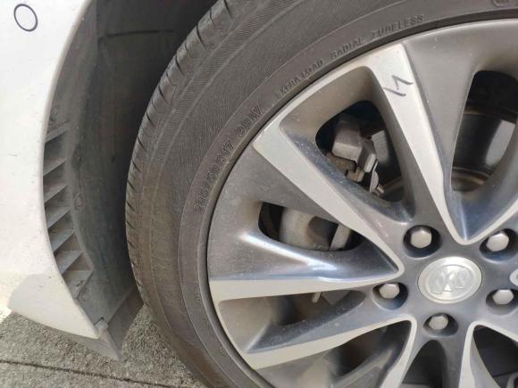 [苏州·苏E] 二手别克别克GL62018款 18T 6座尊贵型