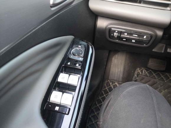 [成都·川A] 二手埃安AION S Plus2022款 70 智驾版