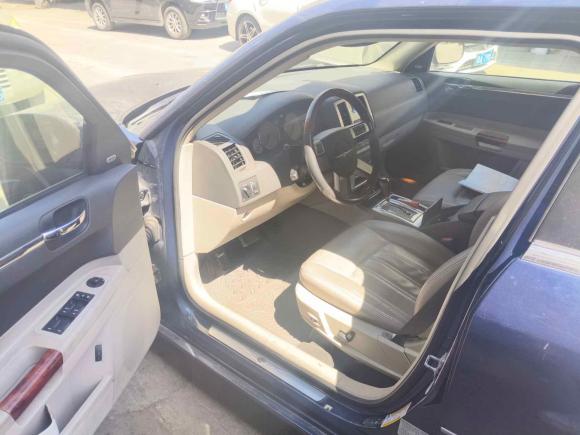 [杭州·浙A] 二手克莱斯勒克莱斯勒300C2006款 3.5L 豪华领航版