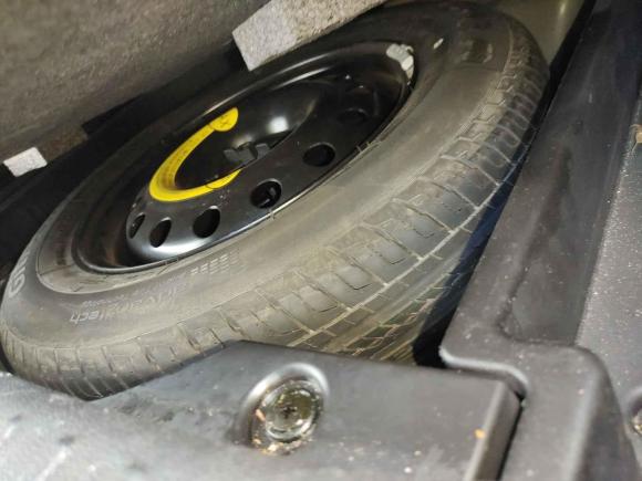 [上海·苏N] 二手长安长安CS152016款 1.5L 自动时尚版