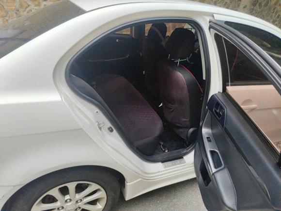 [北京·京E] 二手三菱翼神2011款 致炫版 2.0L 手动舒适型