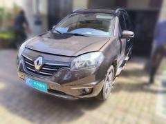 [上海·沪C] 雷诺科雷傲2014款 2.5L 四驱舒适版