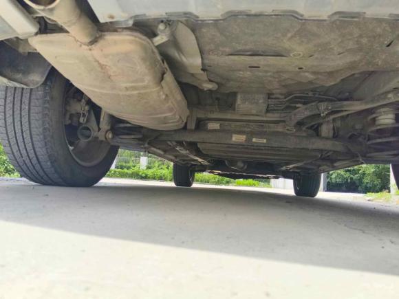 [上海·鲁Q] 二手宝骏宝骏5602016款 1.8L 手动超值型