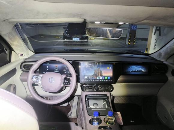 [杭州·浙A] 二手零跑汽车零跑C112023款 纯电 580四驱性能版