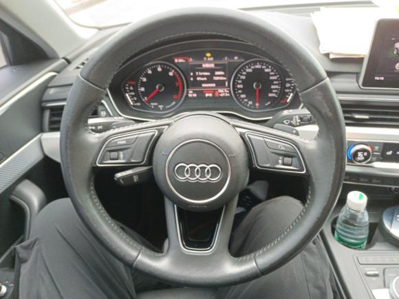 [无锡·苏B] 二手奥迪奥迪A4L2017款 Plus 40 TFSI 时尚型