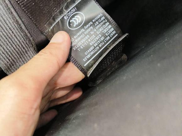 [广州·粤A] 二手DSDS 62014款 1.6T 豪华版THP160