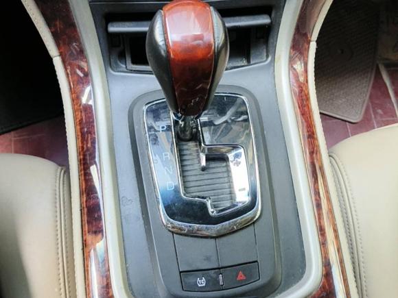 [上海·沪C] 二手凯迪拉克SLS赛威2011款 2.0T 豪华型