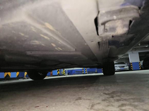 [深圳·粤B] 二手奔驰奔驰A级2022款 A 200 L 运动轿车时尚型