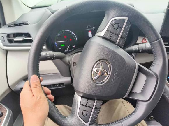 [上海·沪E] 二手丰田赛那SIENNA2023款 2.5L混动 豪华版