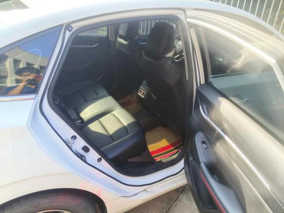 [合肥·皖A] 二手长安逸动2020款 PLUS 百万版 1.6L GDI CVT豪华型