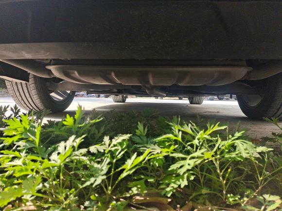 [南通·苏E] 二手红旗红旗H52018款 30TD 智联享动60周年纪念版