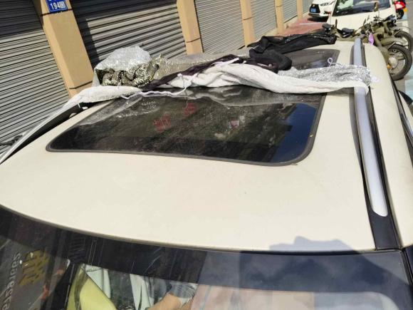 [湖州·浙E] 二手众泰众泰T7002017款 1.8T 双离合尊享型