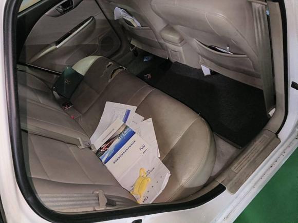 [南京·苏A] 二手别克凯越2015款 1.5L 自动经典型