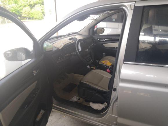 [南京·苏A] 二手长安凯程长安欧尚A6002016款 1.5L 手动豪华型7座