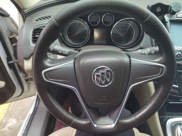 [深圳·粤S] 二手别克君威2015款 2.0L 领先时尚型