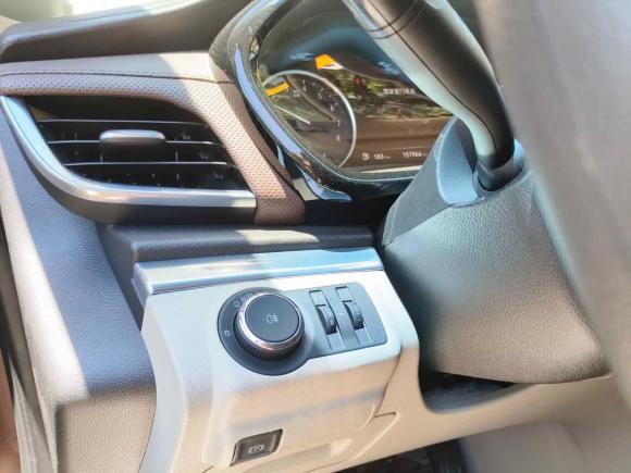 [义乌·浙G] 二手别克别克GL82020款 陆上公务舱 652T 舒适型