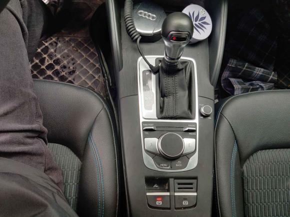 [南京·苏A] 二手奥迪奥迪A32020款 Limousine 35 TFSI 时尚型 国VI