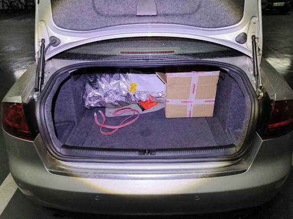 [上海·沪C] 二手奥迪奥迪A42006款 1.8T 7挡自动舒适型