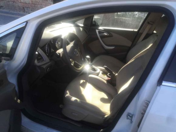 [北京·皖A] 二手别克英朗2013款 GT 1.6L 自动舒适版