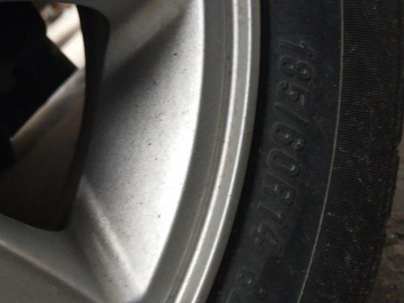 [上海·赣G] 二手雪佛兰乐风2010款 1.6AT格调版