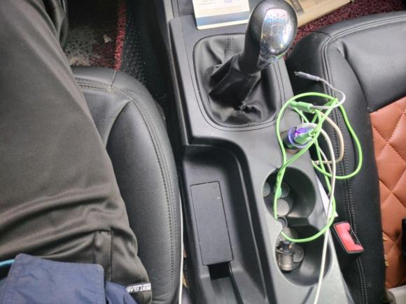 [苏州·苏E] 二手荣威荣威3502015款 1.5L 手动豪华天窗版