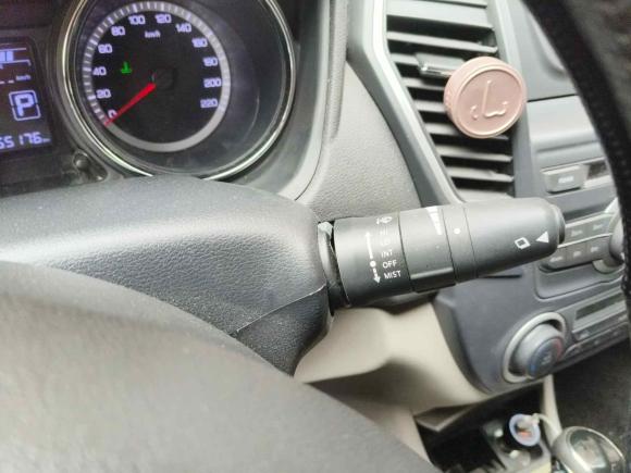 [武汉·鄂A] 二手东风风神东风风神A602016款 1.6L 自动豪华型