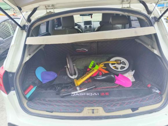 [广州·粤A] 二手日产逍客2011款 2.0XV 雷 CVT 2WD