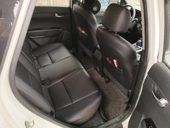 [苏州·苏E] 二手起亚KX3傲跑2015款 1.6L 自动两驱DLX